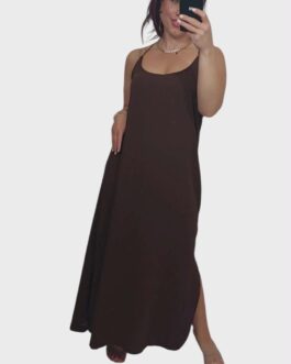 Sukienka NIEGNIOTKA czekolada